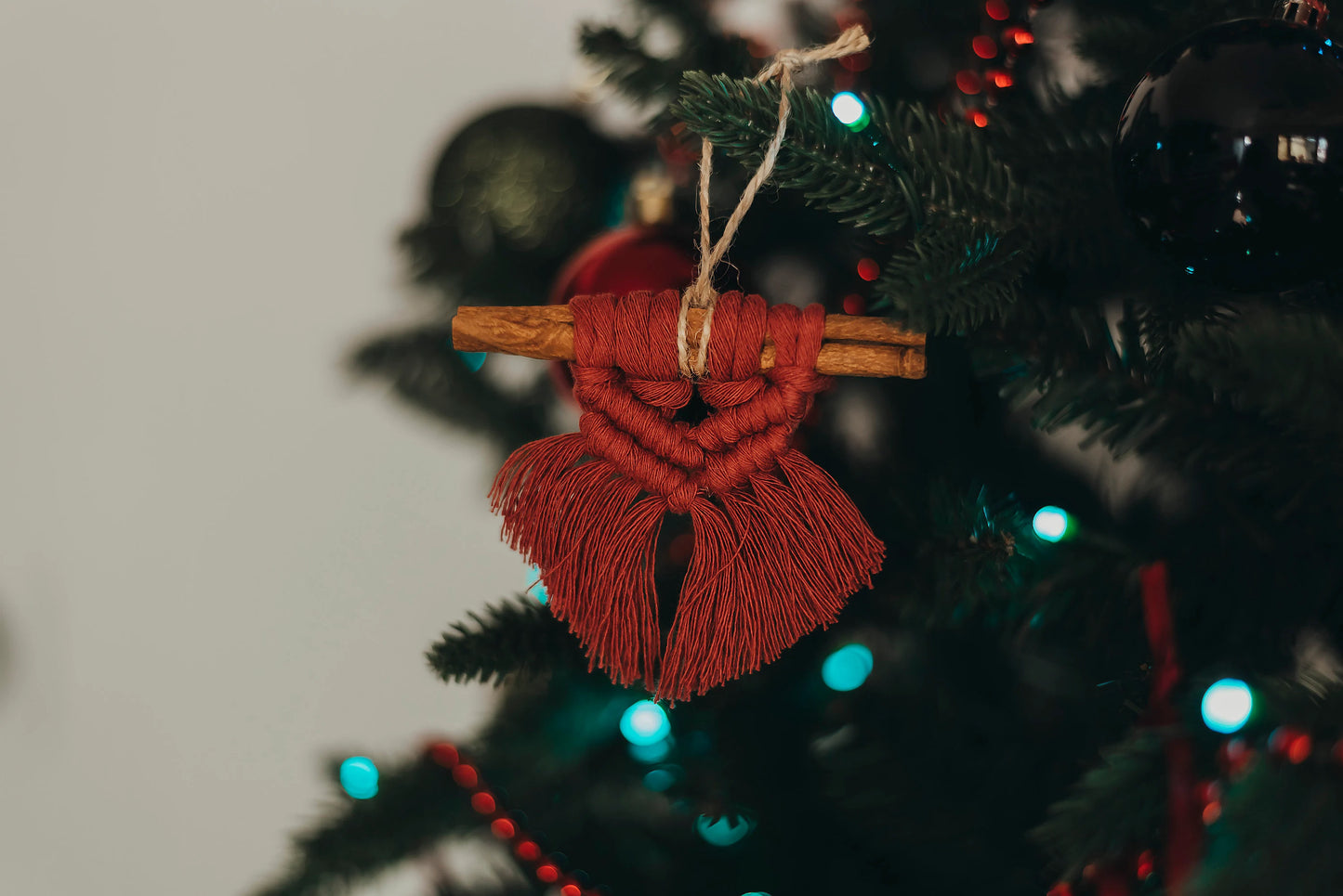 Macrame Essential Oil Car Diffuser & Christmas Ornament